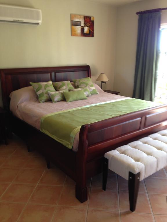 Casa Lilly Bed & Breakfast Кабарете Екстериор снимка