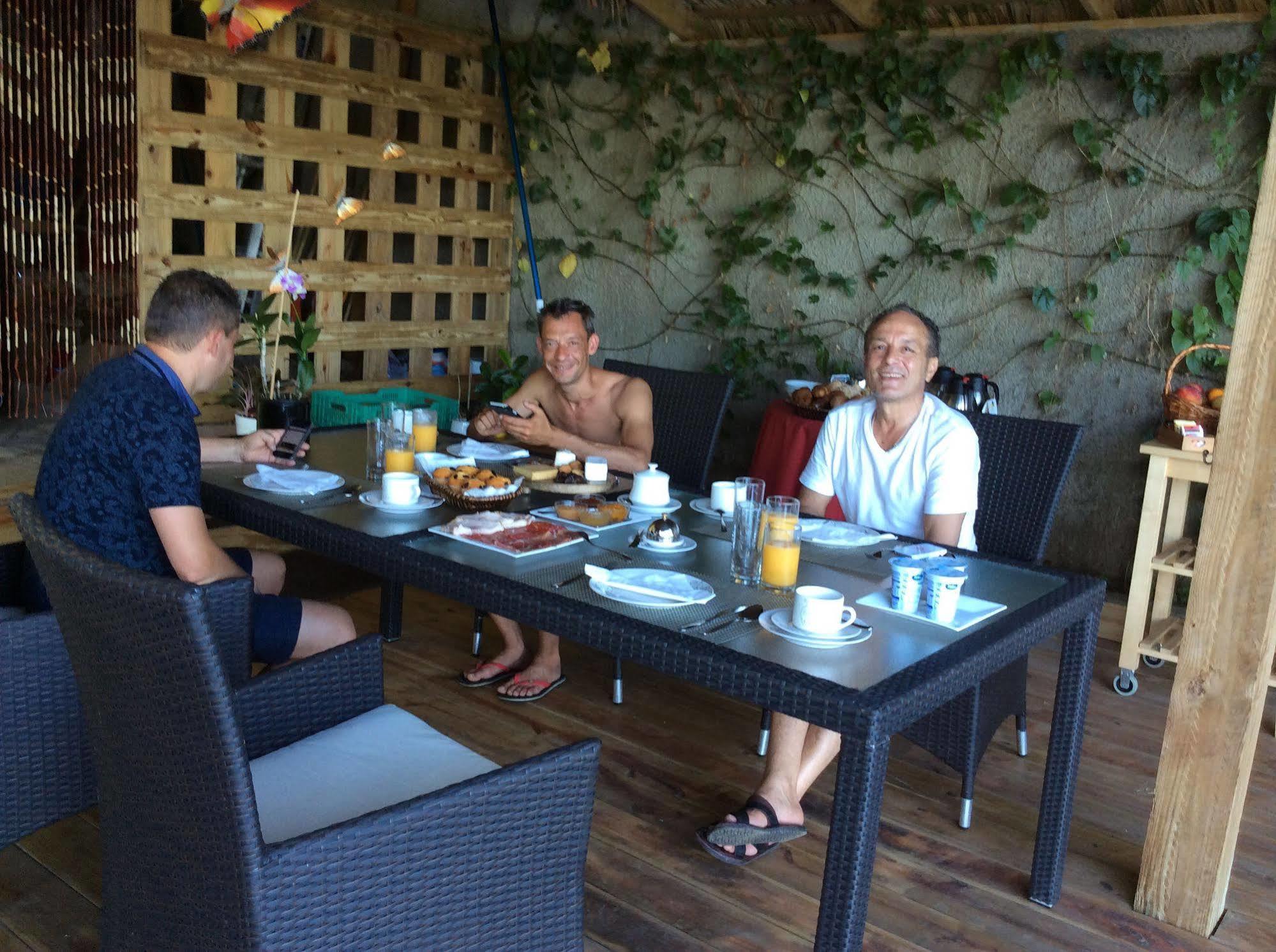 Casa Lilly Bed & Breakfast Кабарете Екстериор снимка